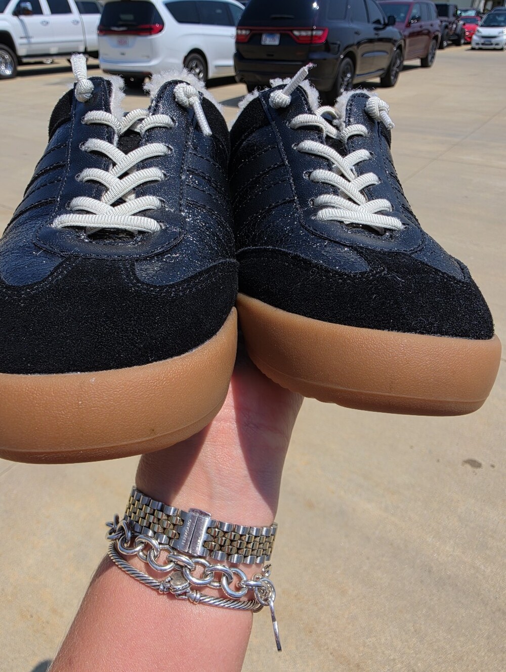 Steve Madden Black Shearling Lined Sneakers Women's Size 8.5 Platform Lace Up - Picture 4 of 6